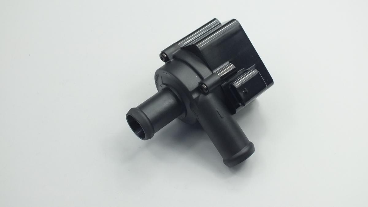 POMPE À EAU COMPLÈTE