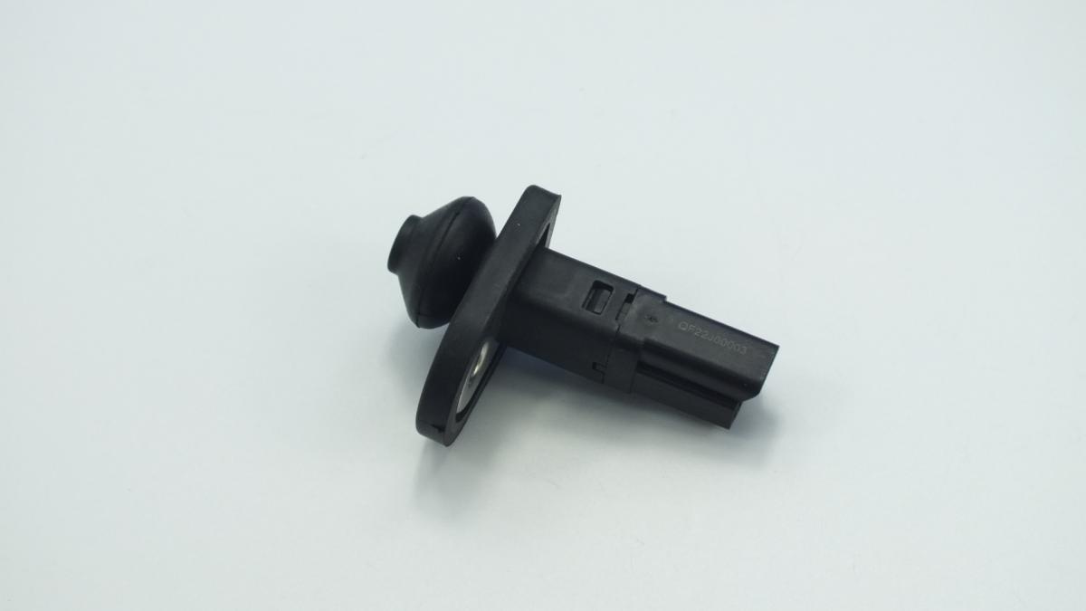 BOUTON D'OUVERTURE DE COFFRE