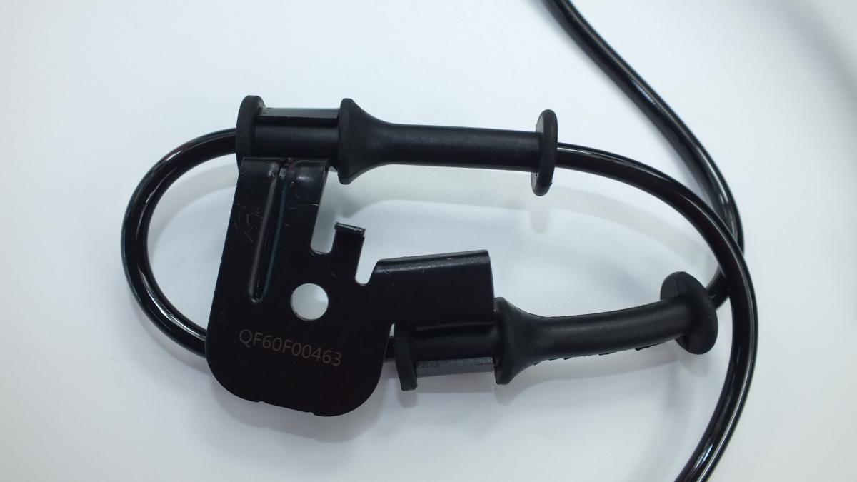 956701R000 &ndash; kompletter Sensor mit gesamtem Verlauf des Anschlusskabels