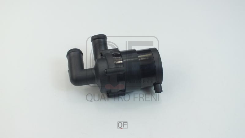 POMPE À EAU COMPLÈTE