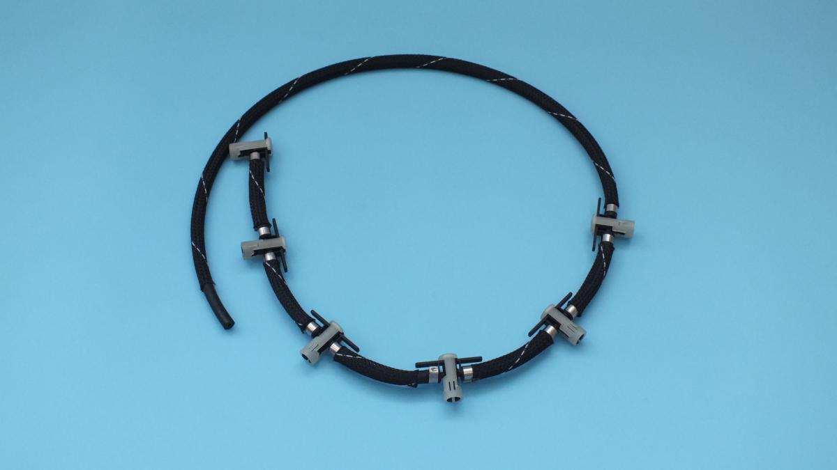 LEAK OIL LINE