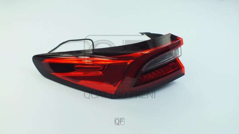 LENS BODY