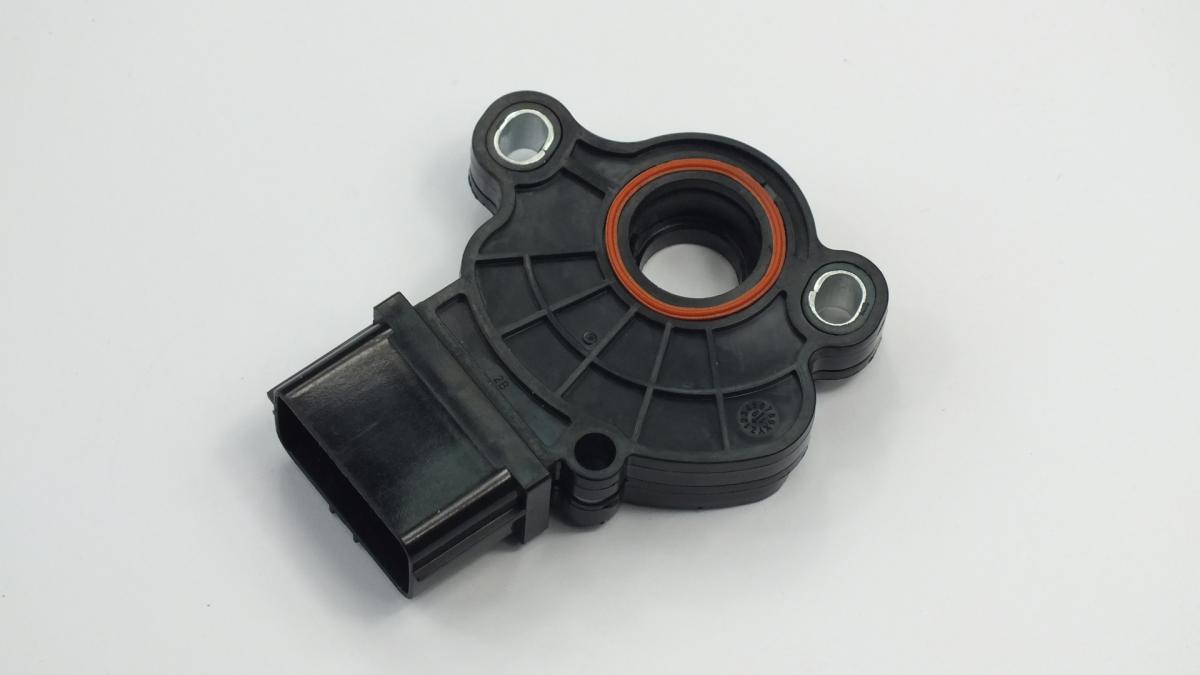BOUTON D'OUVERTURE DE COFFRE