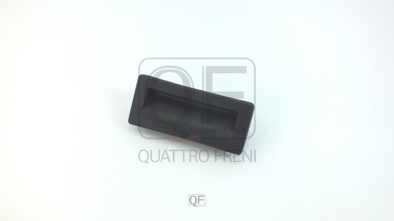 BOUTON D'OUVERTURE DE COFFRE
