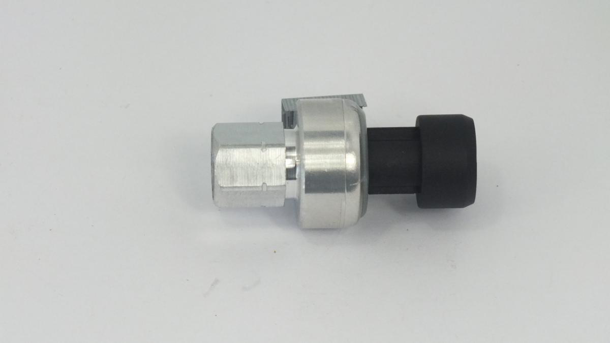 A/C REFRIGERANT PRESSURE SENSOR