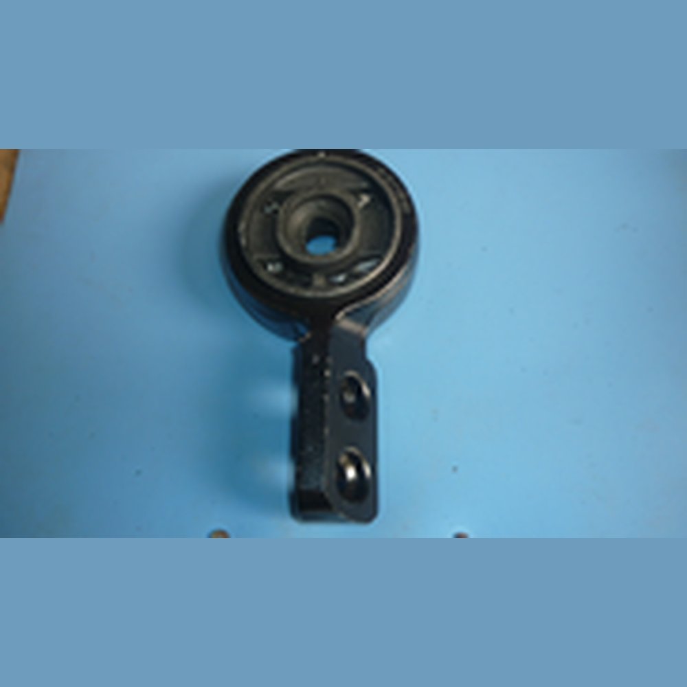 CONTROL ARM